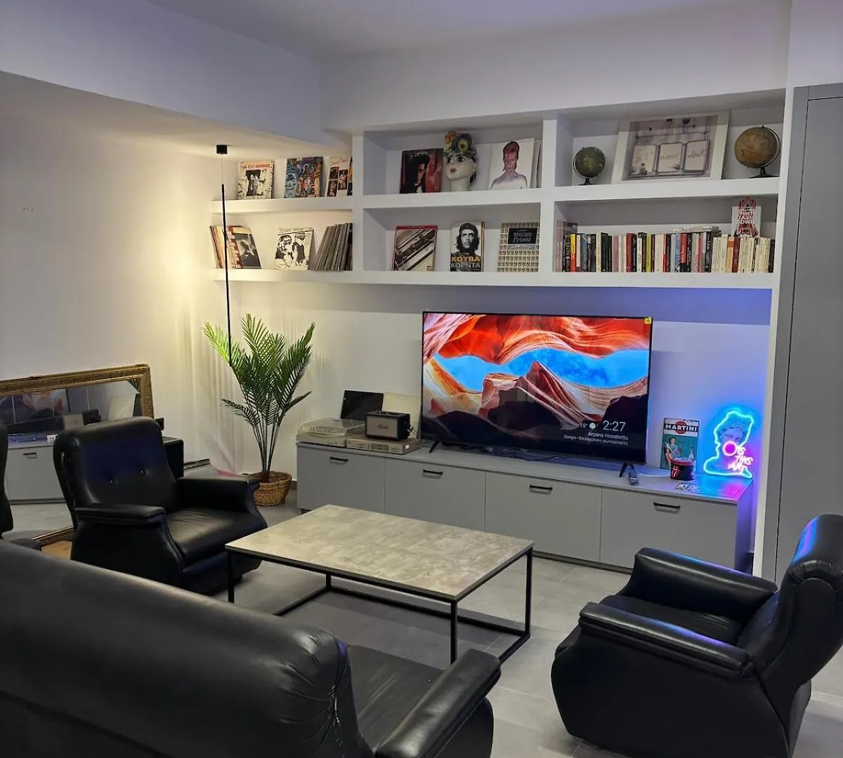 Rock N Roll Apartment, Downtown Thessaloníki Lägenhet