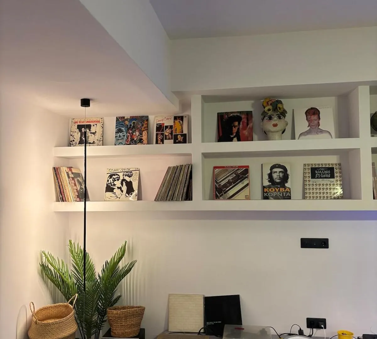 Rock N Roll Apartment, Downtown Thessaloníki 0*,