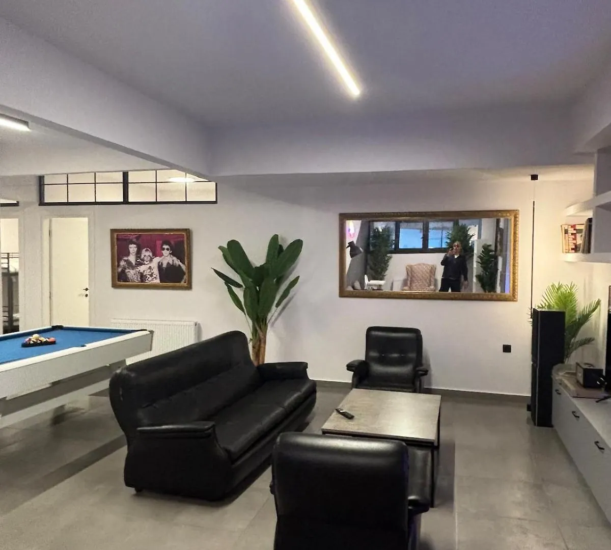 Rock N Roll Apartment, Downtown Thessaloniki Greece